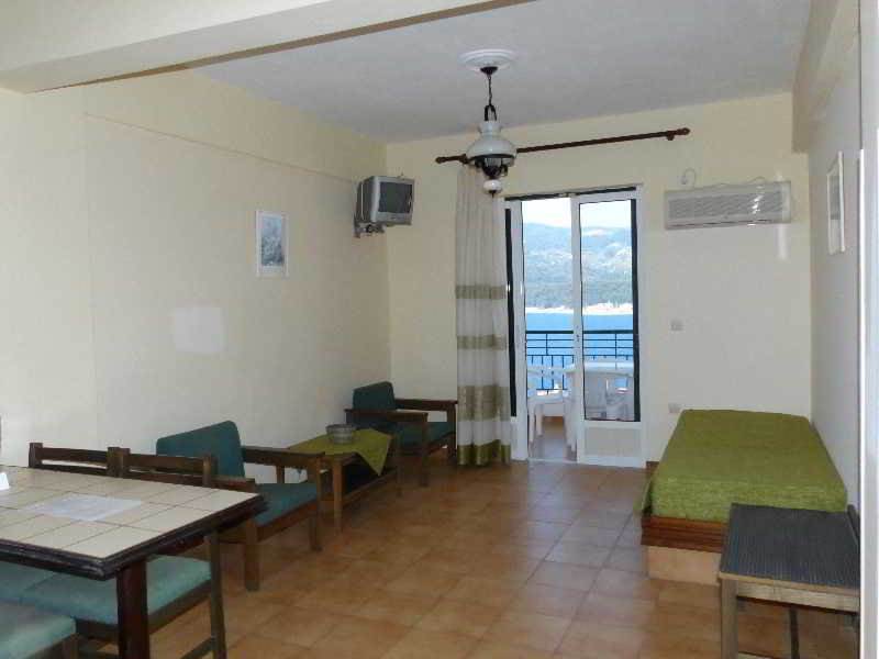 Anthemis Hotel Apartments Agia Paraskevi  Esterno foto